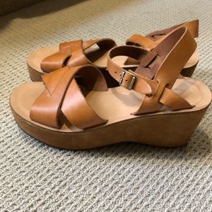 NWOT Brown Leather Kork Ease Size 10. Ava Model.